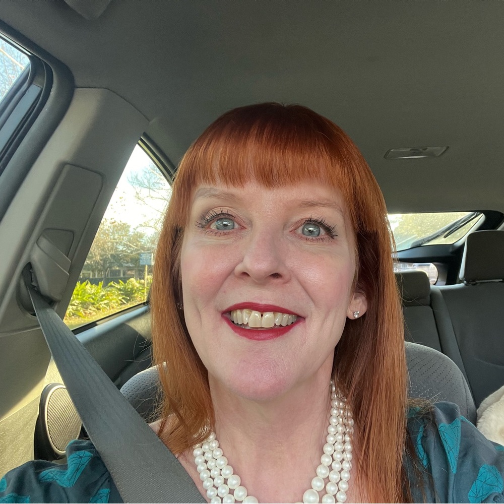 Meet your Posher, Chrissi